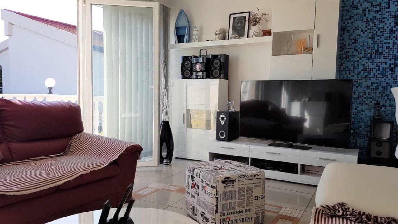 Apartment Maslenica, Near Zadar Ngoại thất bức ảnh